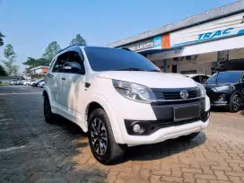 HARGA MURAH!! DAIHATSU TERIOS R CUSTOM AT MATIC 2016 PUTIH