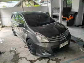 Nissan Livina SV 1.5 2012 MT