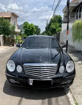 Mercedes-Benz E280 2008 Bensin
