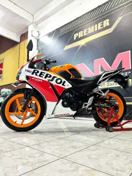 Honda CBR 150 Repsol Th 2015 odo 18rb Surat lengkap gas pakai