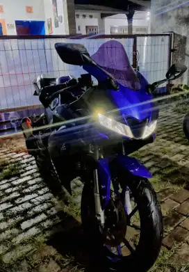 R15 V3 VVA 155cc Siap GasPol! 
Nego sampe jadi!