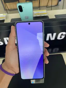 Samsung Galaxy Z Flip 6  Promo Cicilan Home Credit Bunga 0%