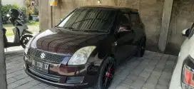 Suzuki swift ST 2011