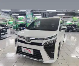 Toyota Voxy 2018 Bensin