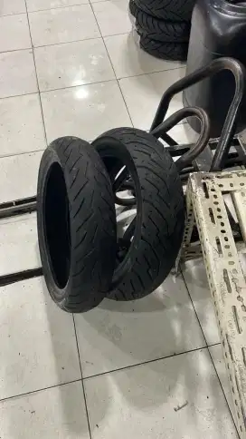 Ban X-Max depan belakang