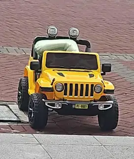 Mobil Aki anak siap pakai