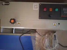 Mesin continuous Sealer otomatis