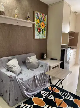JUAL BU 1 BR lantai 17 Full Furnish Apartmen Parahyangan Residence bdg