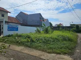 DIJUAL TANAH COCOK UNTUK KOS-KOSAN DI BELAKANG UNIKAL !!!