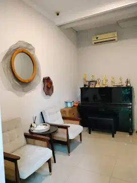 HIGH SPEC! DIJUAL RUMAH FULL FURNISH THE MANSION PAKUWON INDAH FREE AC
