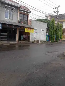 Dijual rumah toko di Margahayu Raya harga 375 juta