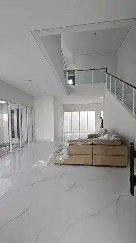 DIJUAL RUMAH MODEL MINIMALIS DI CLUSTER PASADENA PARAMOUNT LAND