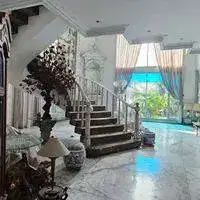 Dijual Rumah Mewah SHM 2 Lantai Kemanggisan Ilir Jakarta Barat