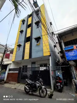 RUMAH KOST TANJUNG DUREN, SELALU FULL KARENA SANGAT STRATEGIS