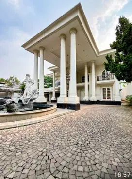 Rumah mewah 11 kamar di cilandak Jakarta Selatan