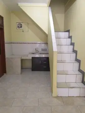 Disewakan Rumah Minimalis di Taman Kopo Indah TKI 2