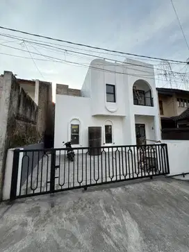 Dijual Rumah Baru Model Kekinian di Setiabudi Regency Bandung