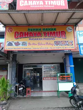 Dijual Ruko Strategis 2 Lantai SHM Cocok Untuk Restoran, Kantor Dll