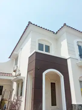 Disewakan Rumah Minimalis Wisata Bukit Mas Wiyung 4 Kamar Luas 240m