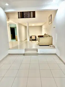 Sewa/Jual Rumah Baru Renovasi di Komplek Elite Dago Asri