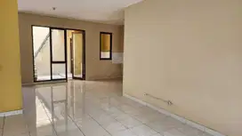 Rumah dijual 2 lantai di BSD serpong tangsel