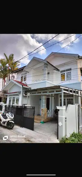 Sewa rumah Gatot Subroto