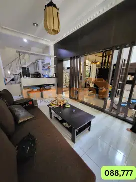 Dijual Rumah Kota wisata Bagus