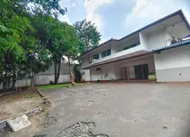 Lahan Murah Lokasi Elit Strategis Di Pinggir Jalan Raya Kemang Jaksel