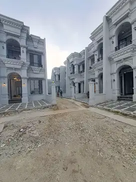 Hunian 2lantai Mewah keindahan mata lokasi raden saleh depok