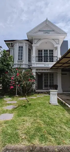 Rumah asri Siap Huni di Bsd Victoria River Park Serpong