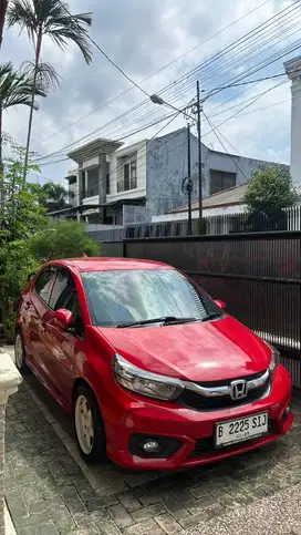 For sale : Honda Brio Ecvt Matic upgrade RS