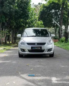CASH TERMURAH SWIFT GX MT 2014 SILVER SWIFT MANUAL MOBCARS