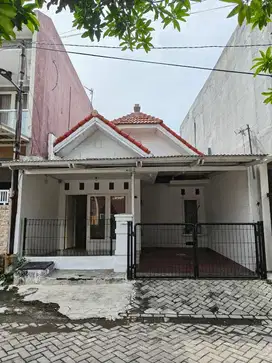 Murah‼️Pantai Mentari 1.5 lantai 3 kamar tidur , dekat ITS