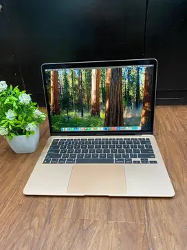 MacBook Air 13-inch M1 / 8GB / 512GB 2020