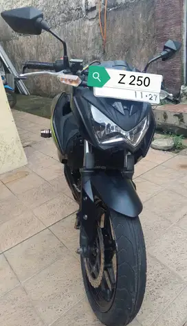 Kawasaki Z 250 * 2018 * Mint Condition * B Jakarta