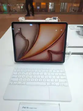 Semudah itu cicilan iPad Air model 13 inci¹ 128GB