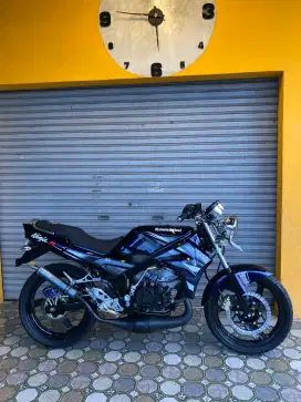 Ninja R 2003 motor tinggal gas
