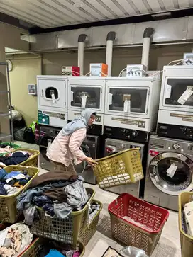 Staff Laundry Bagian Cuci/Setrika