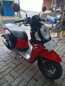 Di Jual Motor Scoopy Tahun 2023