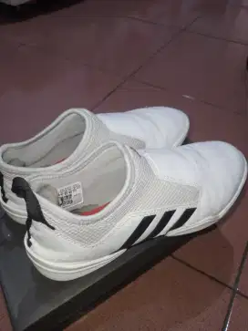Preloved Sepatu Taekwondo Adidas original, nego tipis