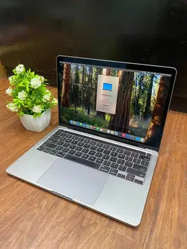 Apple Macbook Pro 13-inch M1 / 16GB / 256GB 2020
