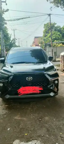 New veloz 2022 kilometer pendek
