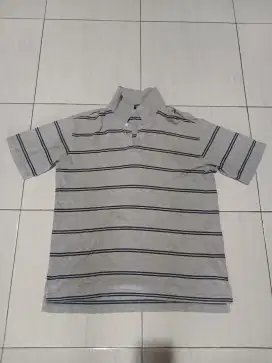 Jual Kaos kerah Uniqlo size XL
