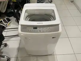 Samsung Mesin Cuci Top Loading Wobble Pulsator 8 Kg - WA80H4200SW