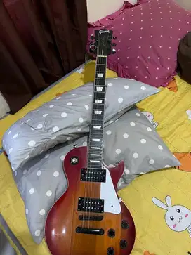 Guitar elektrik gibson custom