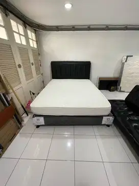Ranjang set + Divan Sleep Owl 160 x 200 Queen Size