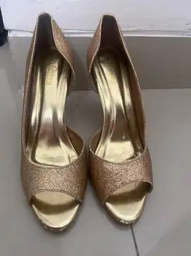 Sepatu Cantik Size 38