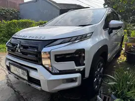 Xpander cross premium km low 2023 metic