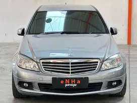 DP  8 jt. Mercedes-Benz C200 CGi 2011 Bensin ENHA garage semarang