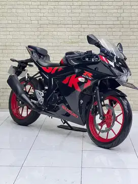 Black Favorit‼️ Suzuki GSX150 R Keyless 2019 - Zaky Mustika